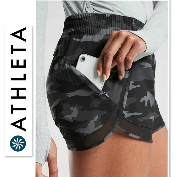 Athleta Mesh Racer Run Short